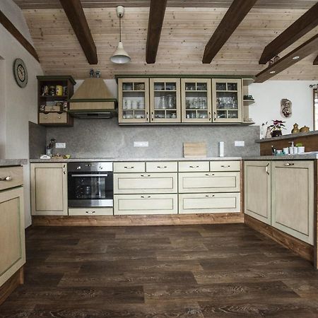 Villa Ve Stodole à Zlata Olesnice  Extérieur photo