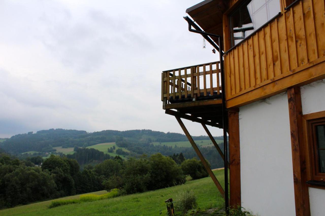 Villa Ve Stodole à Zlata Olesnice  Extérieur photo