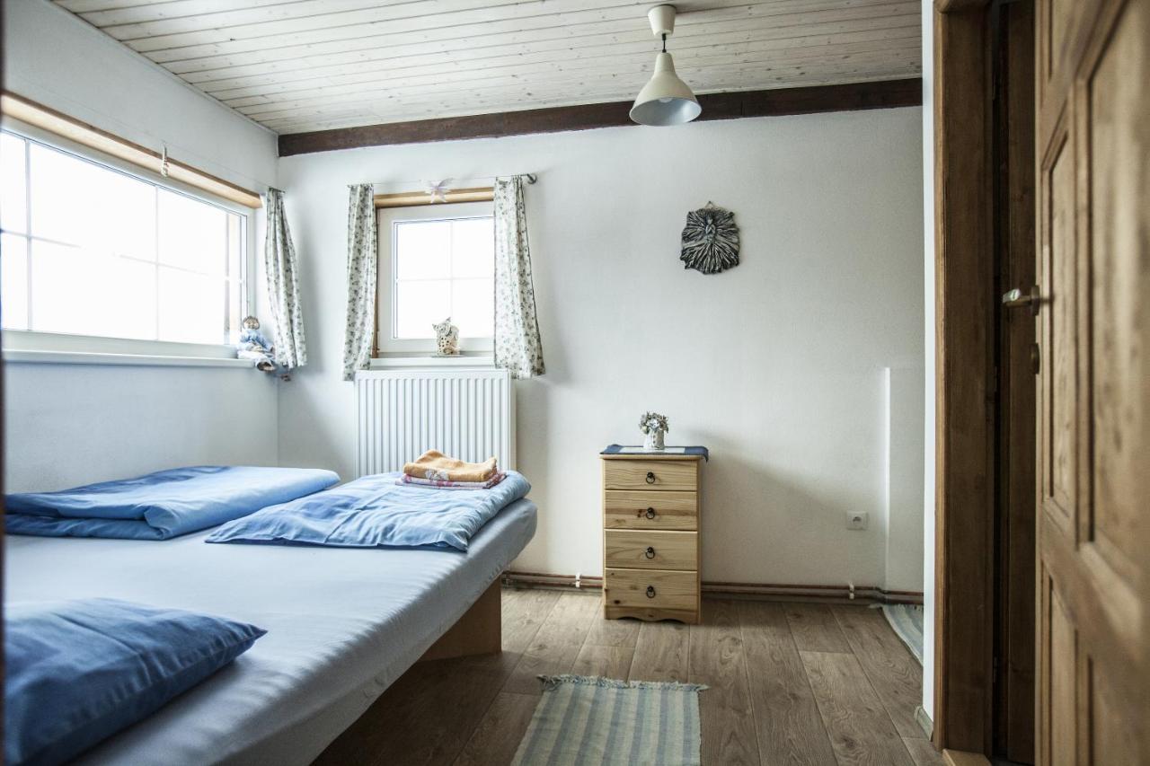 Villa Ve Stodole à Zlata Olesnice  Extérieur photo